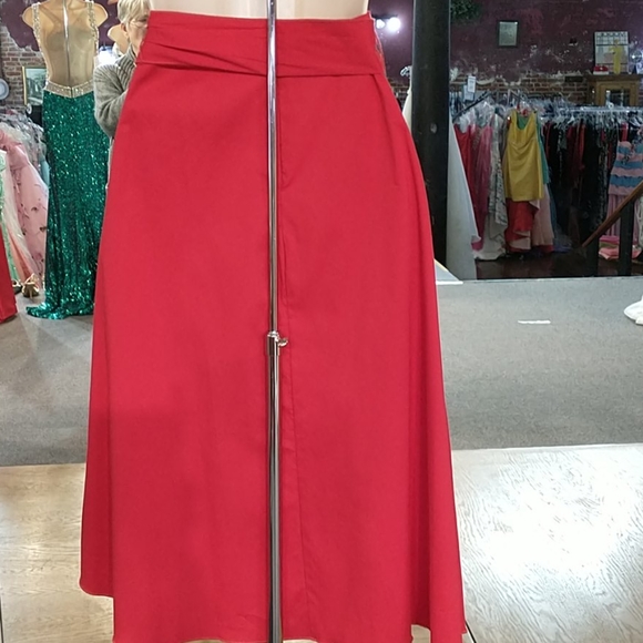 Ana Capri skirt - Picture 2 of 4